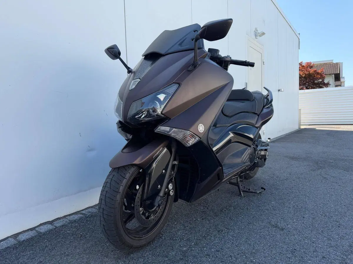 Yamaha T-Max 530 ABS (2015 - 17) (2)