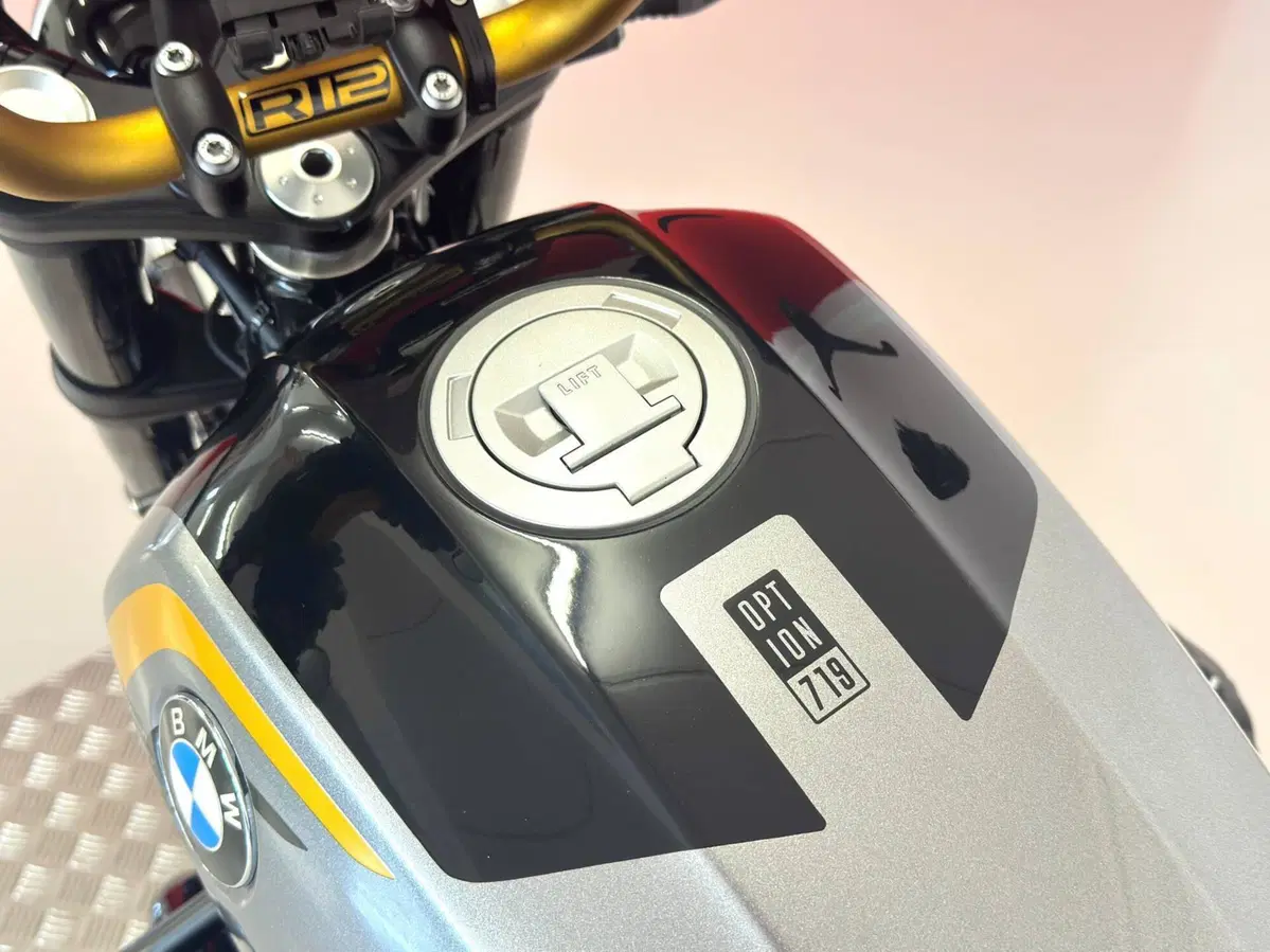 Bmw R 12 (2024 - 26) (18)