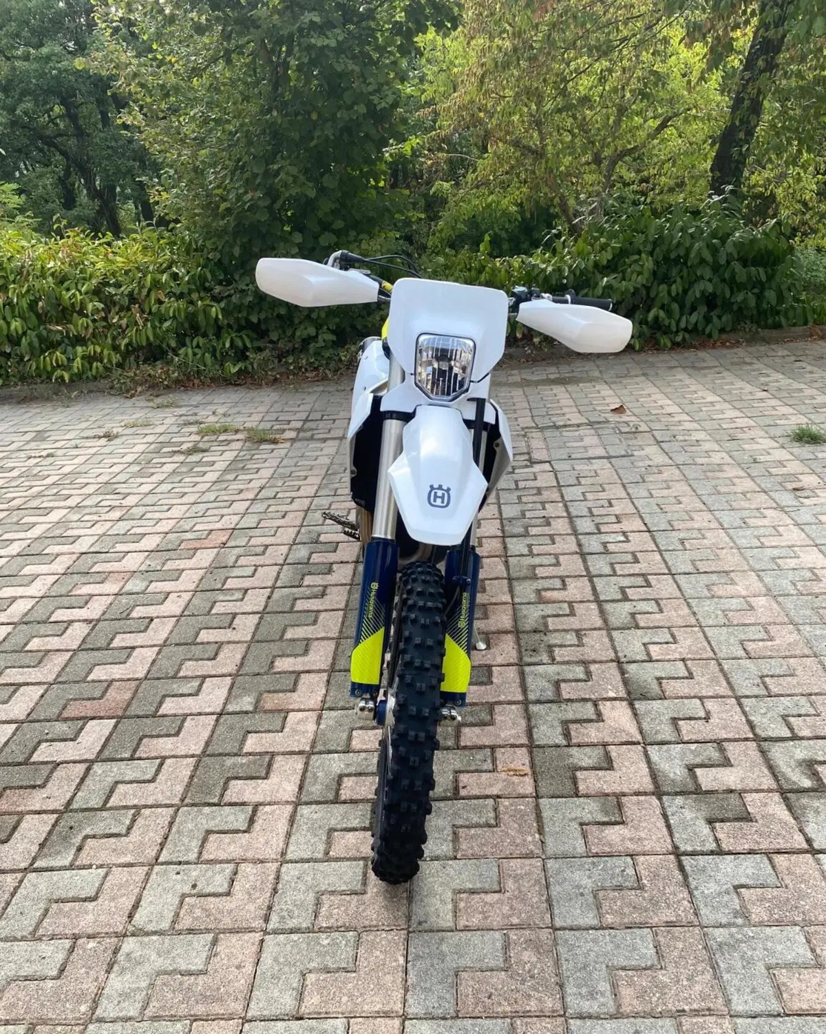 Husqvarna FE 250 (2024) (3)