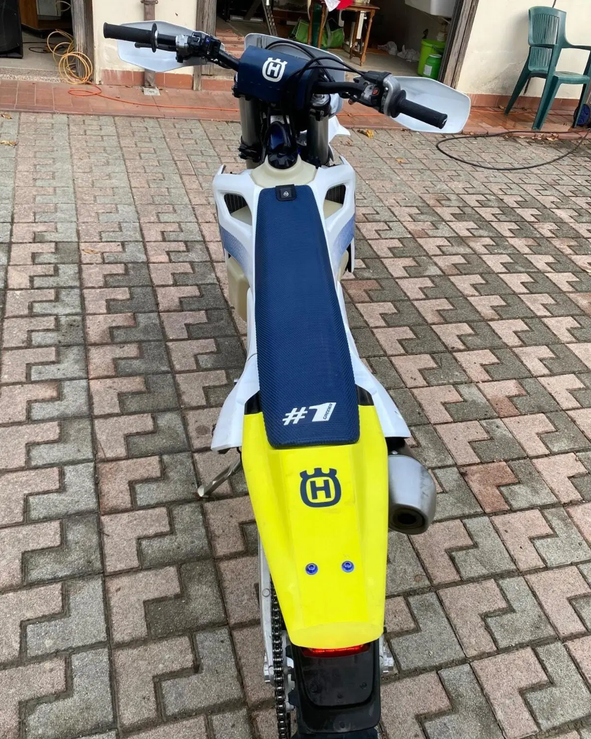 Husqvarna FE 250 (2024) (4)