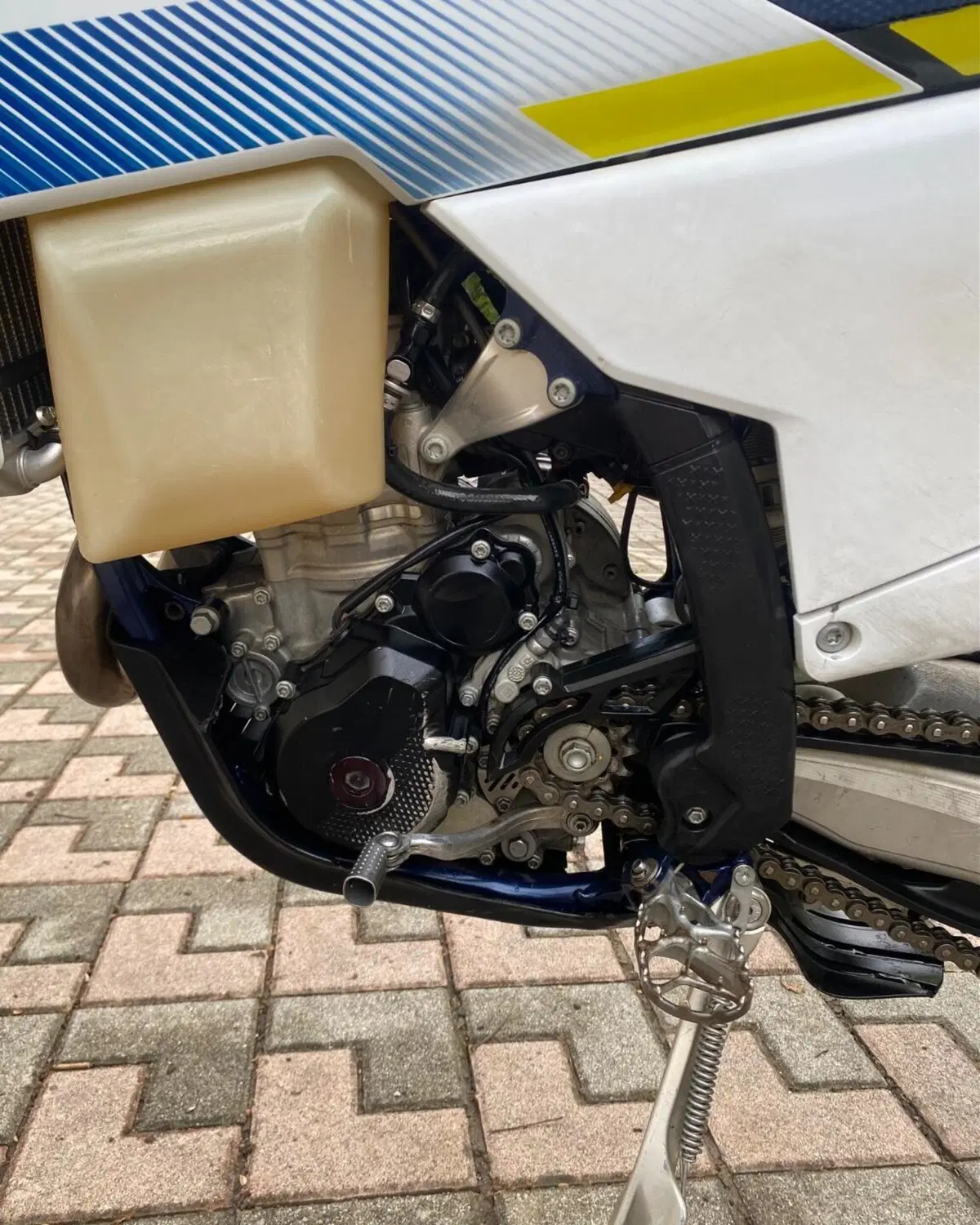 Husqvarna FE 250 (2024) (6)