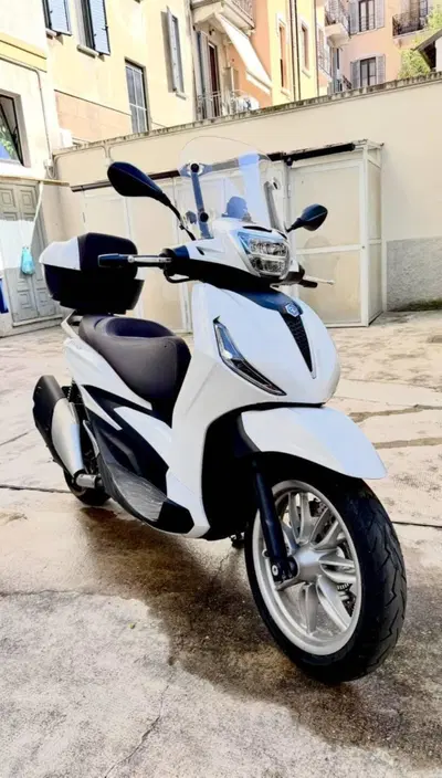 Piaggio Beverly 400 ABS-ASR (2021 - 24) usata