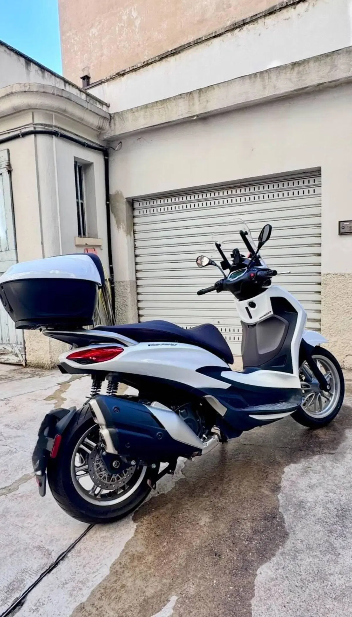 Piaggio Beverly 400 ABS-ASR (2021 - 24) (3)