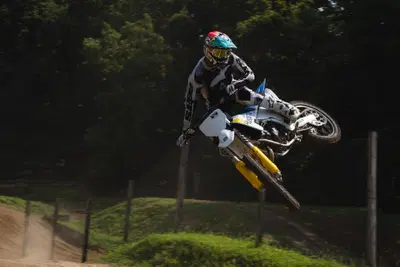 Dalla 125 alla MX2 il passo &egrave; grande: ecco che idea ci siamo fatti nei nostri test [VIDEO]