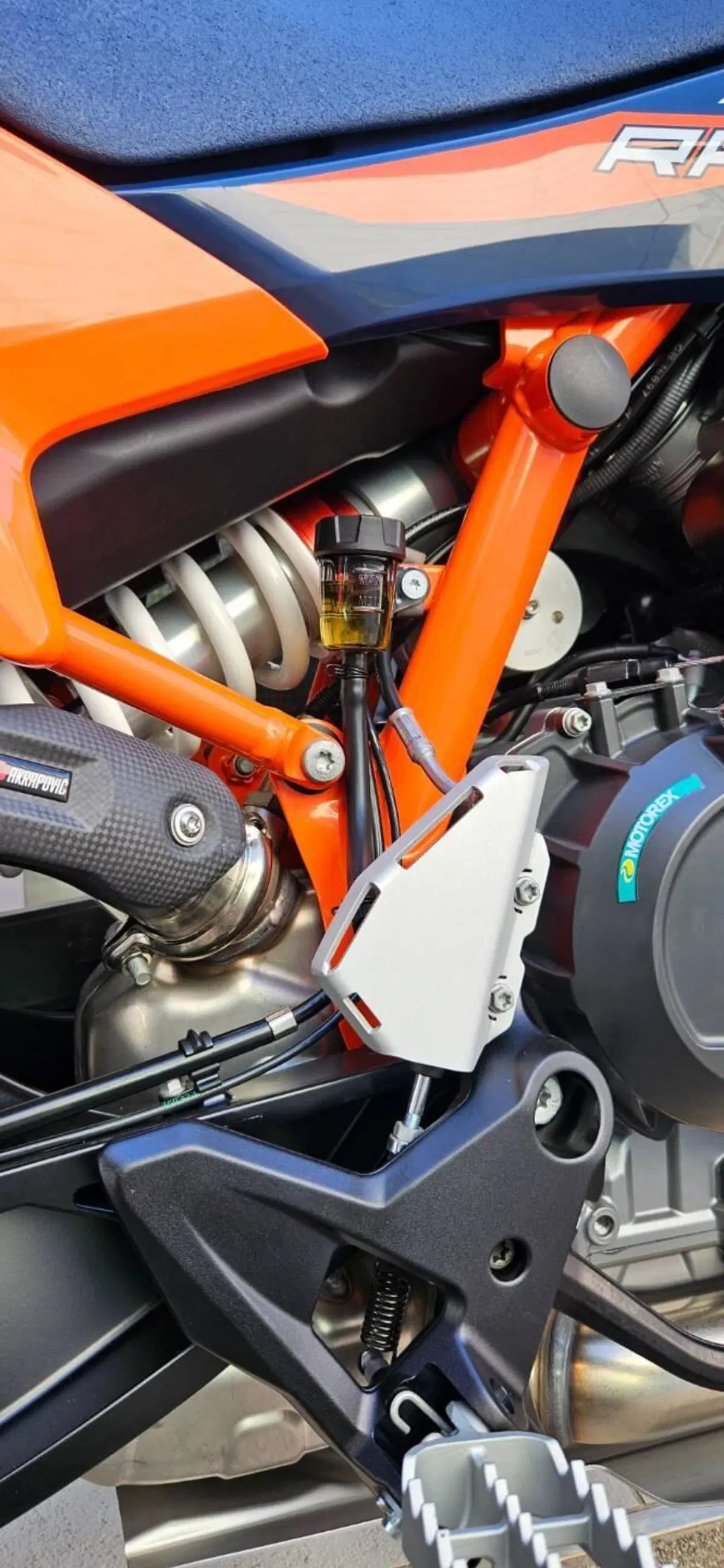 KTM 890 Adventure R Rally (2026) (11)