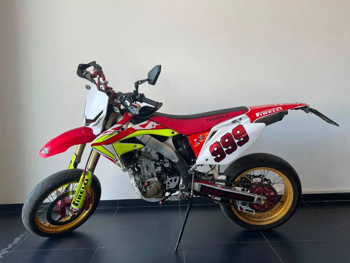 Honda CRF 450R (2005) (2)
