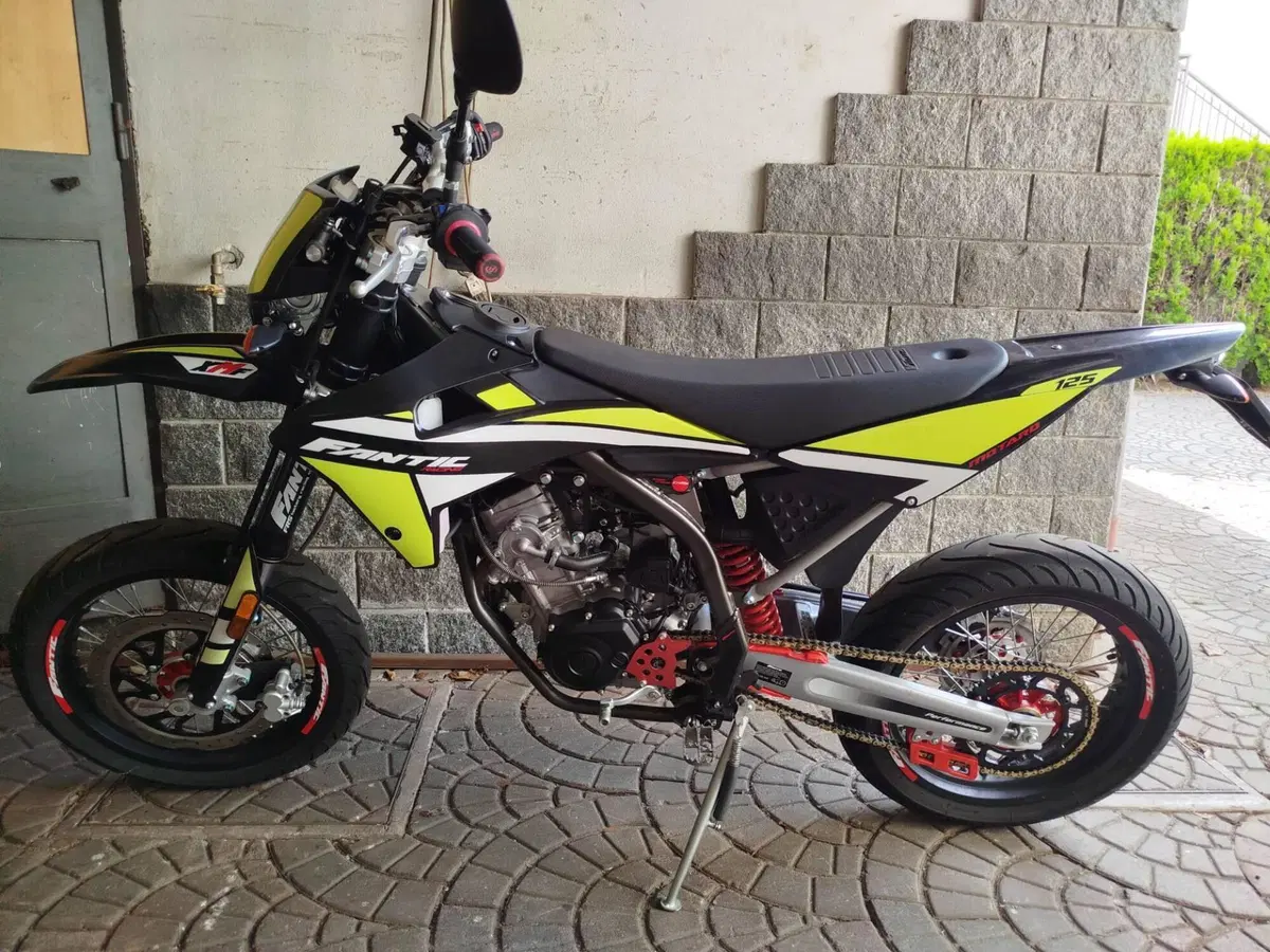 Fantic Motor XMF 125 Motard Competition 4T (2023 - 24)
