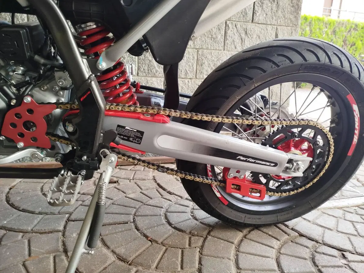 Fantic Motor XMF 125 Motard Competition 4T (2023 - 24) (3)