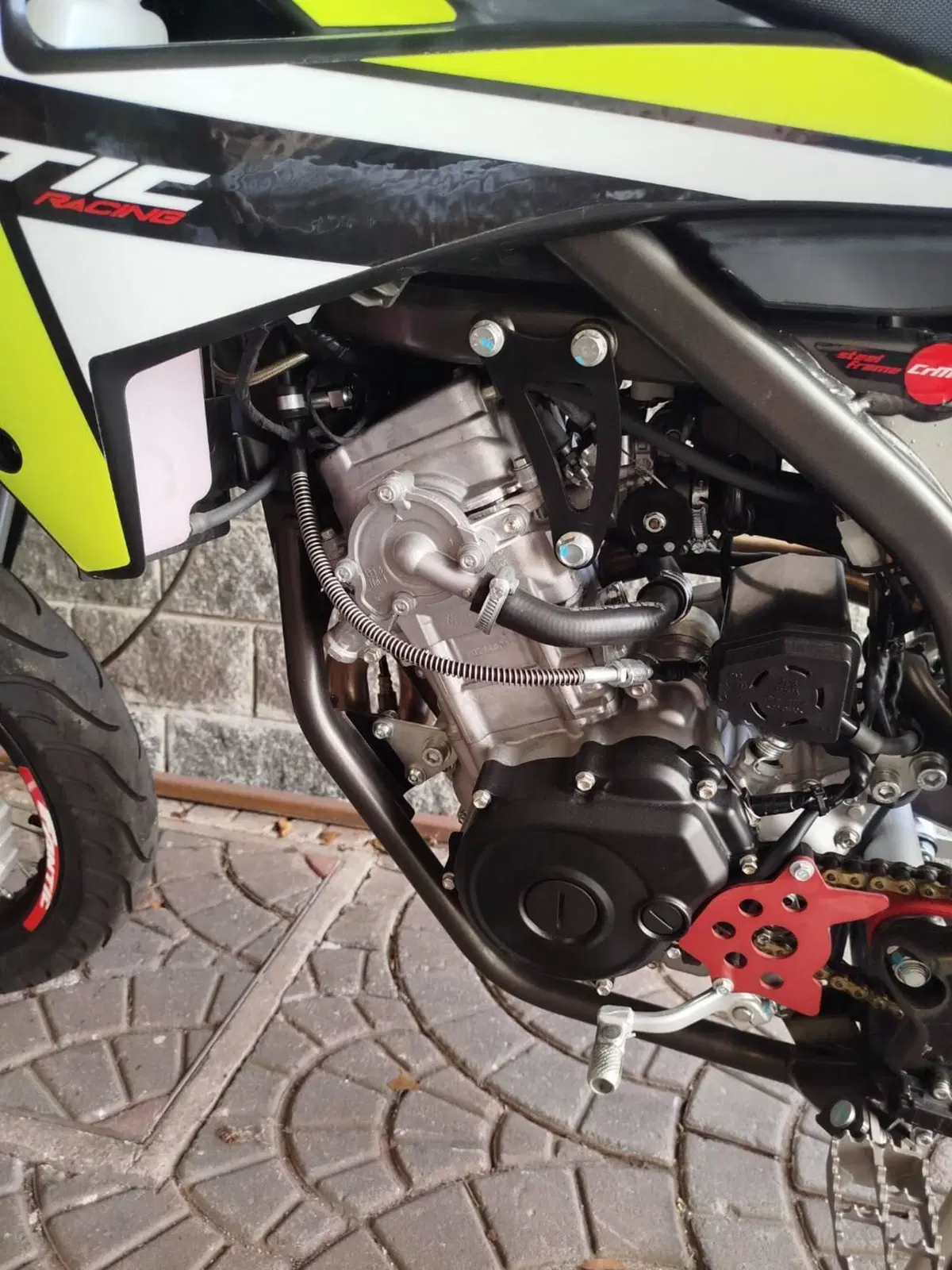 Fantic Motor XMF 125 Motard Competition 4T (2023 - 24) (4)