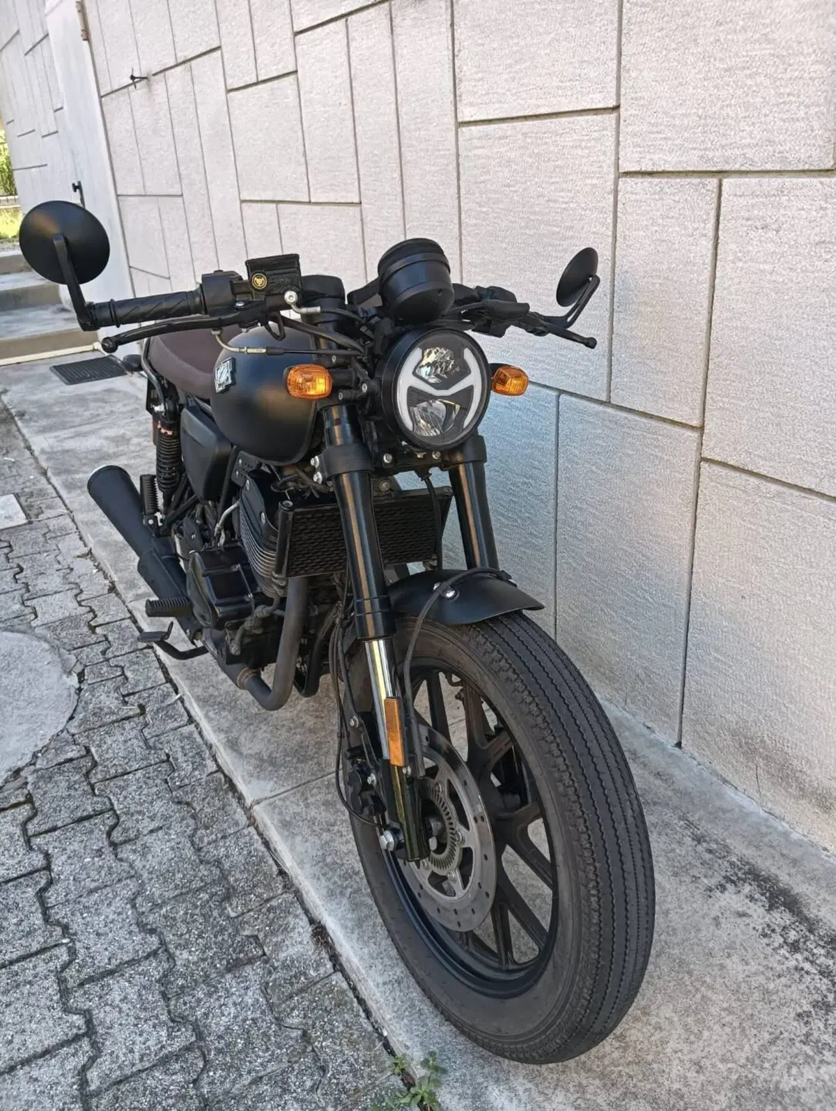 Archive Motorcycle AM 70 250 Cafe Racer (2020) (2)