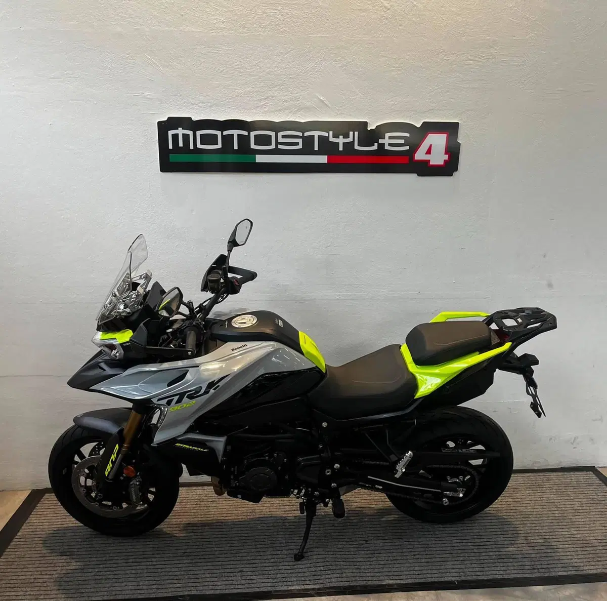 Benelli TRK 902 Stradale (2026) (4)