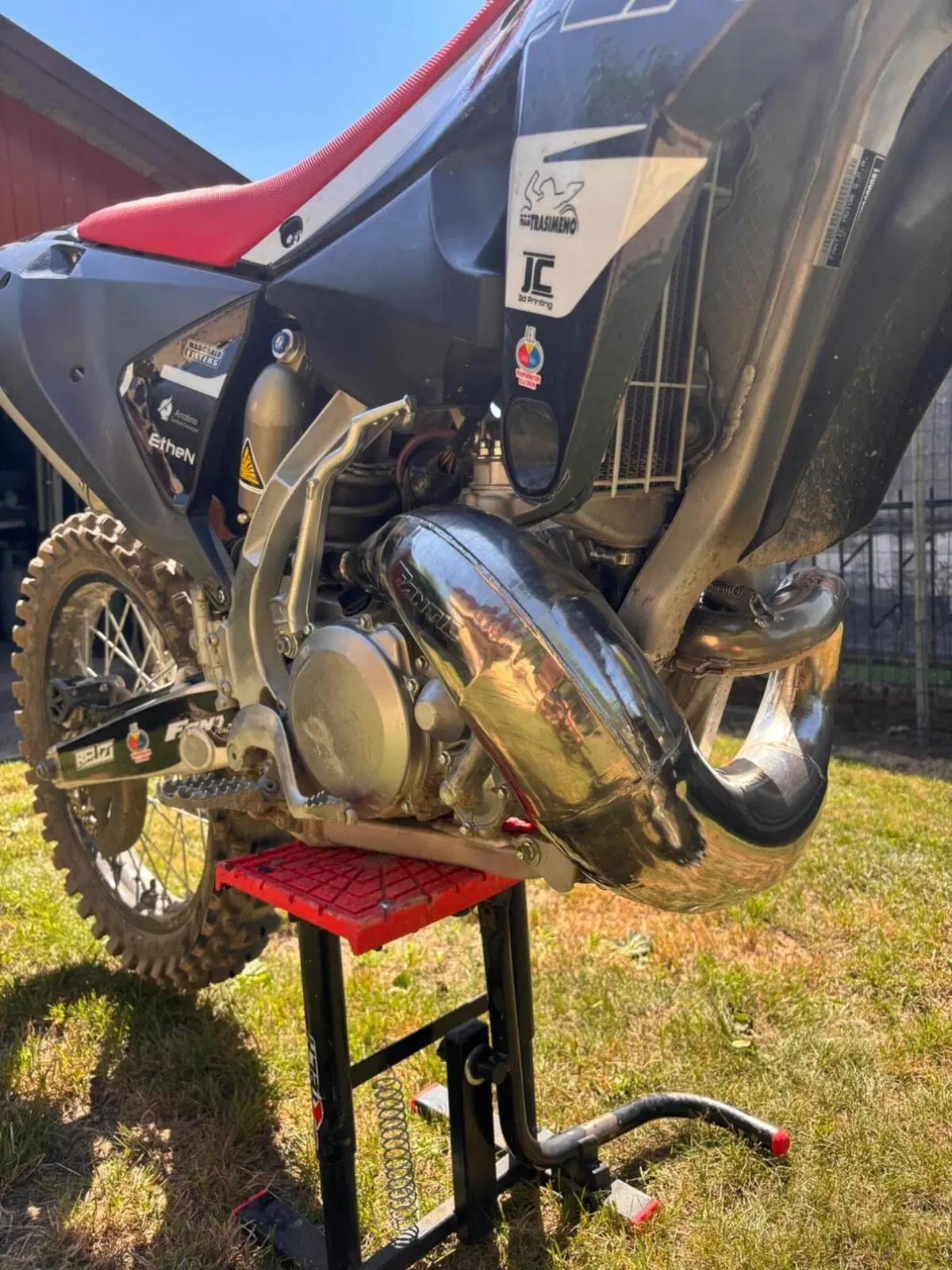 Fantic Motor XX 250 Black Edition 2T (2024) (3)