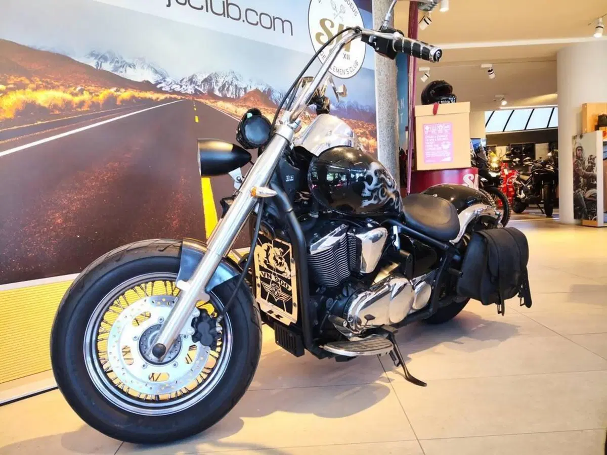Kawasaki Vulcan VN 900 Classic (2011 - 16) (11)