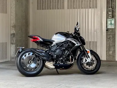 MV Agusta Dragster 800 RR Ottantesimo (2025 - 26) usata