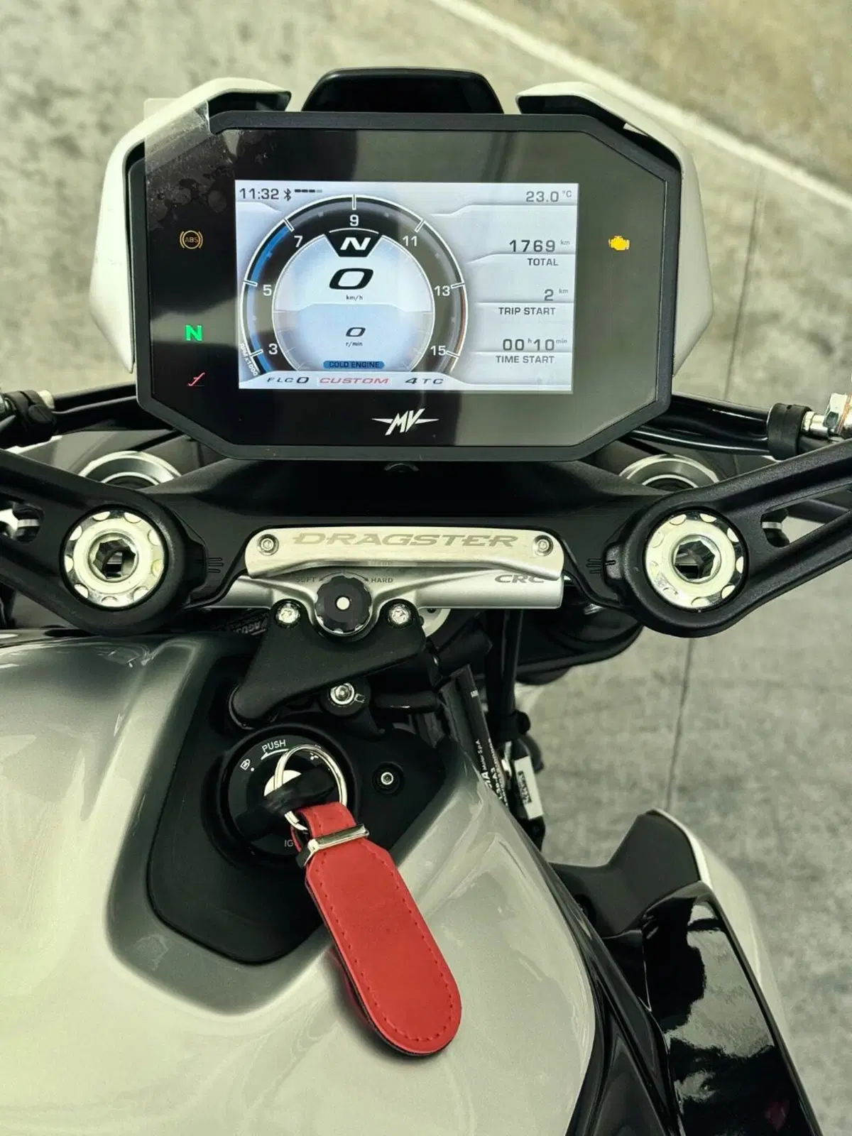 MV Agusta Dragster 800 RR Ottantesimo (2025 - 26) (19)