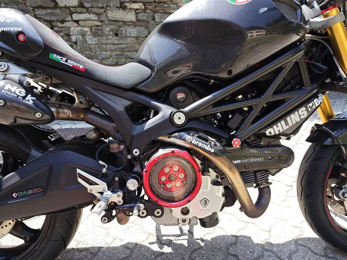 Ducati Monster 696 ABS (2009 - 14) (4)