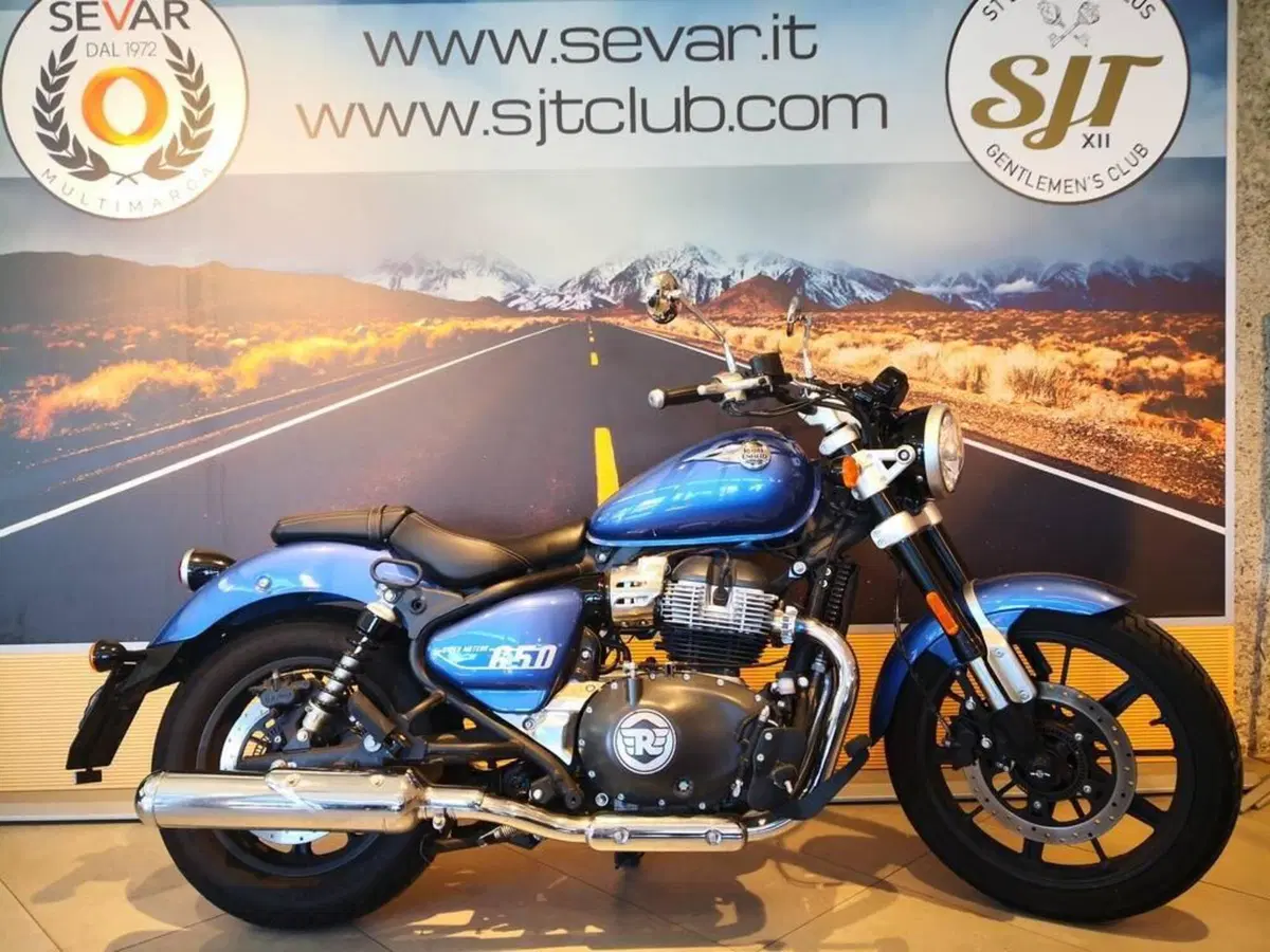 Royal Enfield Super Meteor 650 (2023 - 26) (2)