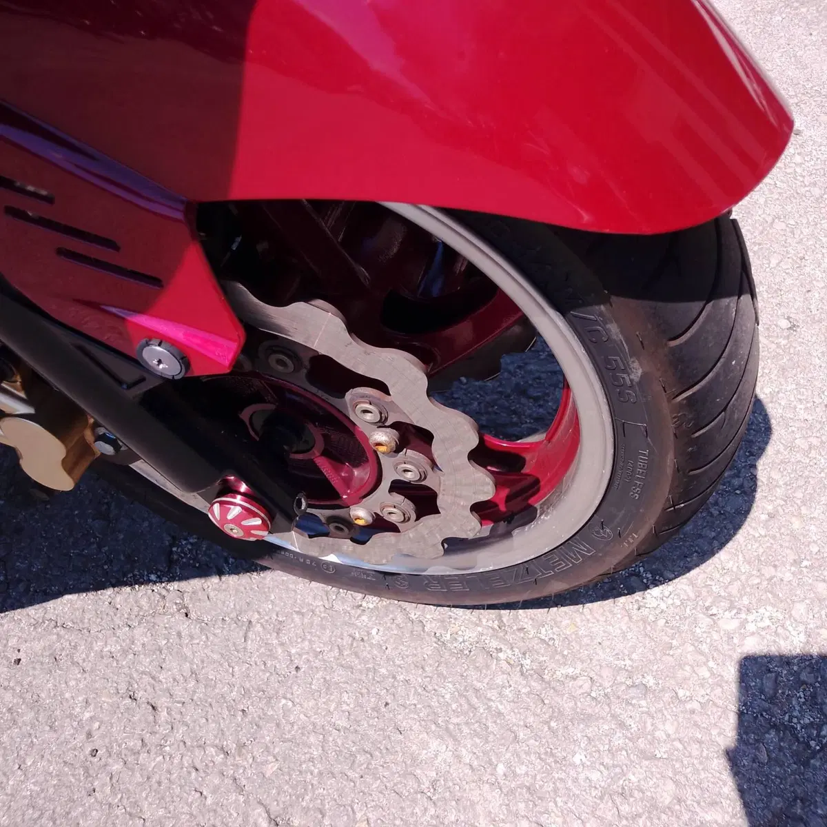 Yamaha T-Max 500 (2001 - 03) (4)