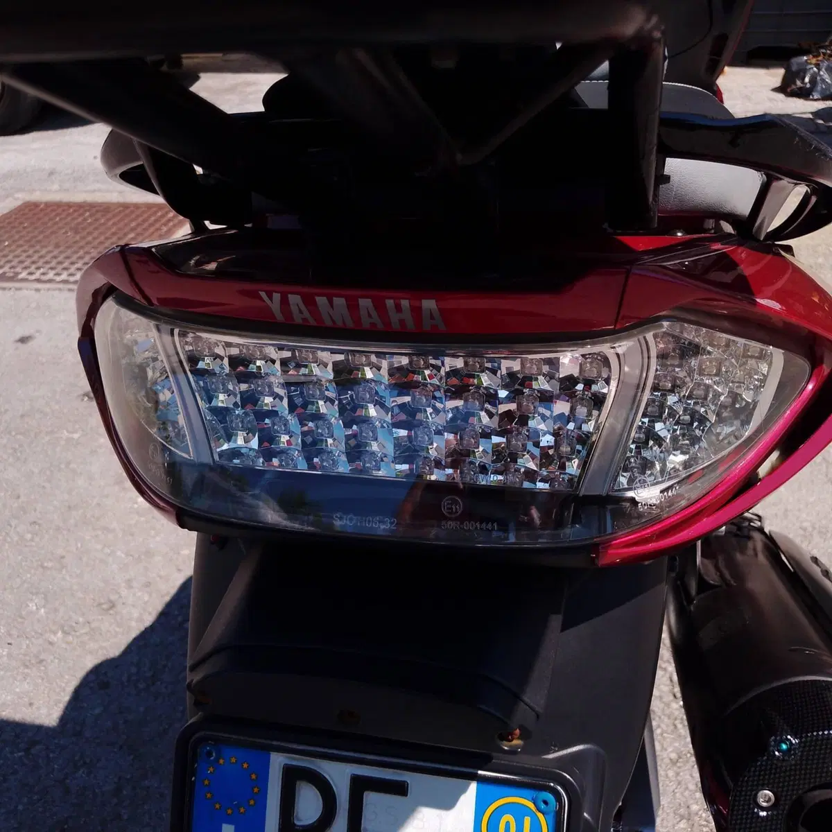 Yamaha T-Max 500 (2001 - 03) (8)