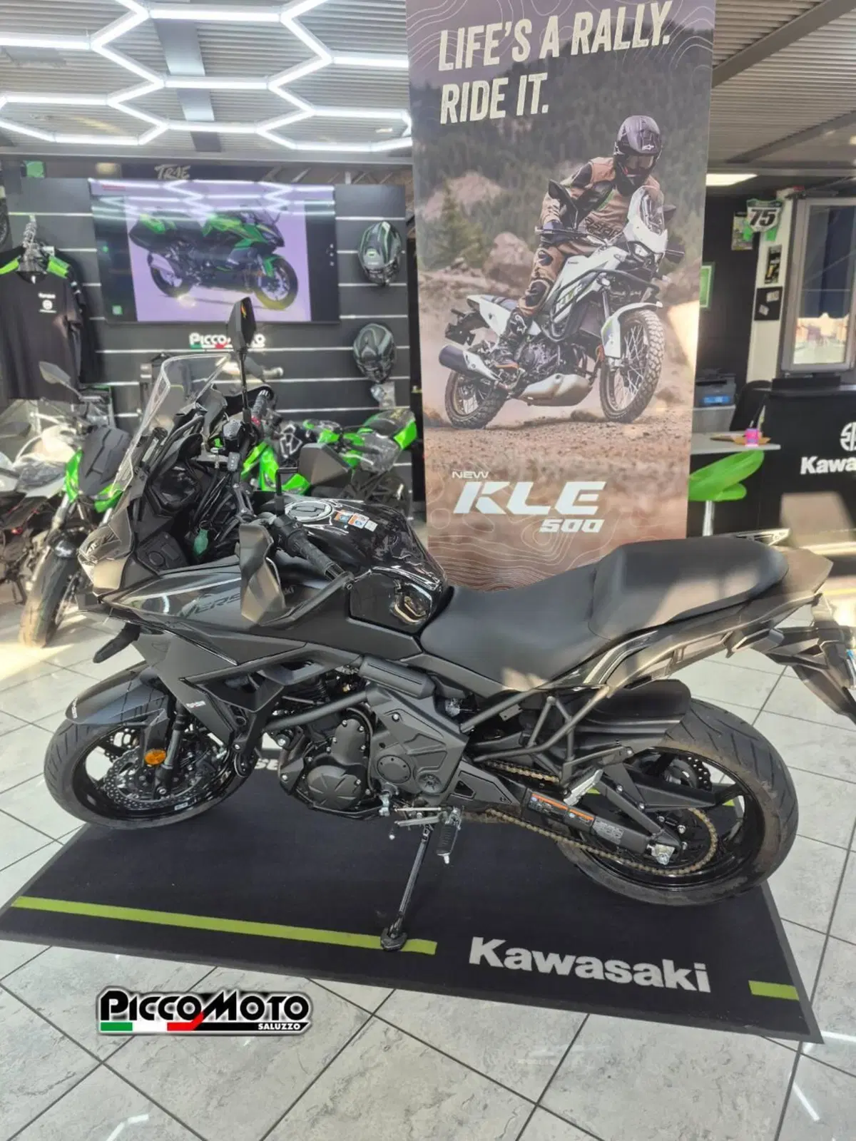 Kawasaki Versys 650 (2025 - 26) (4)