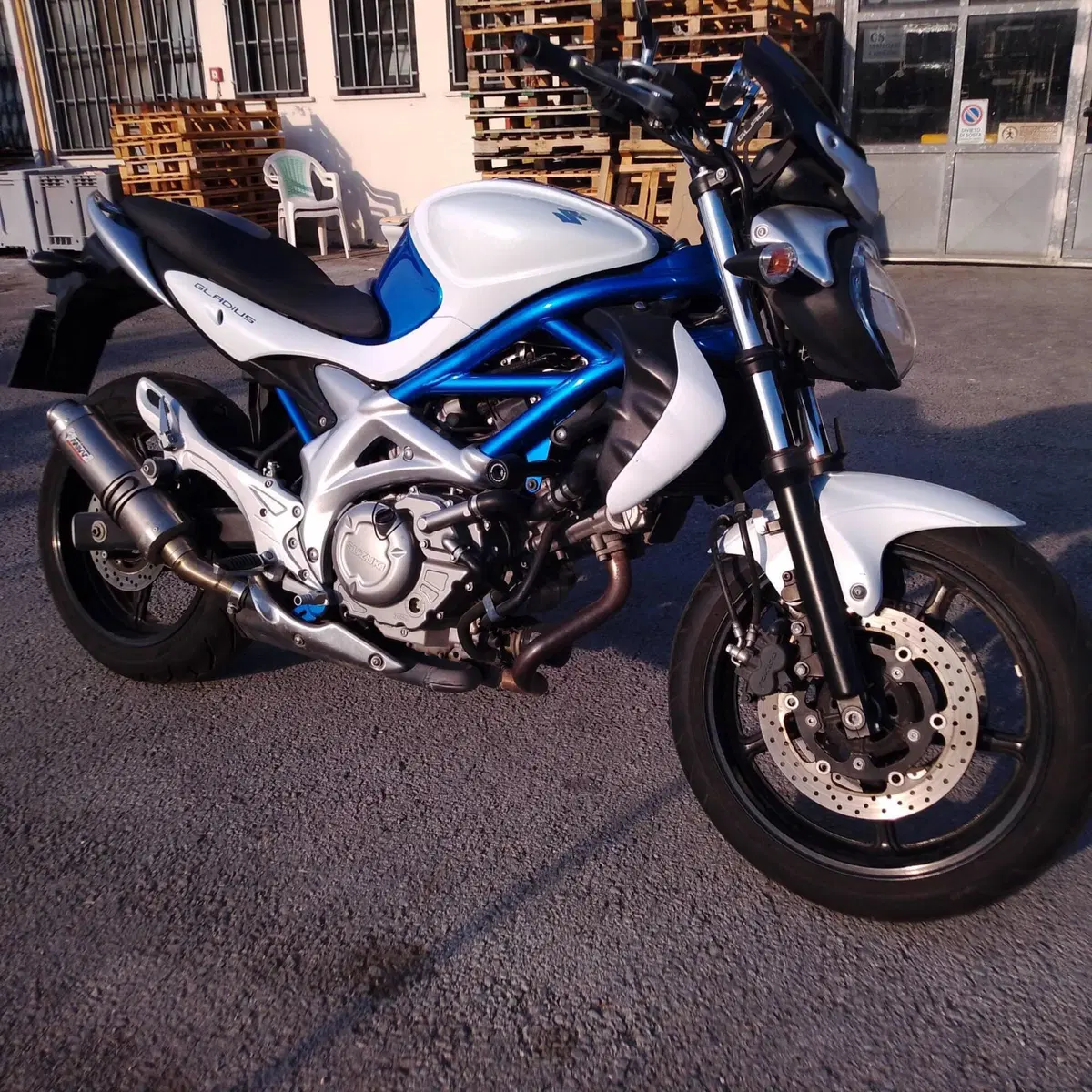 Suzuki SV 650 (2006 - 11) (4)