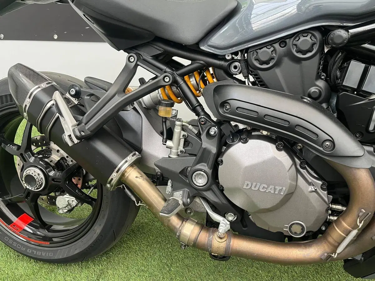 Ducati Monster 1200 S (2014 - 16) (7)
