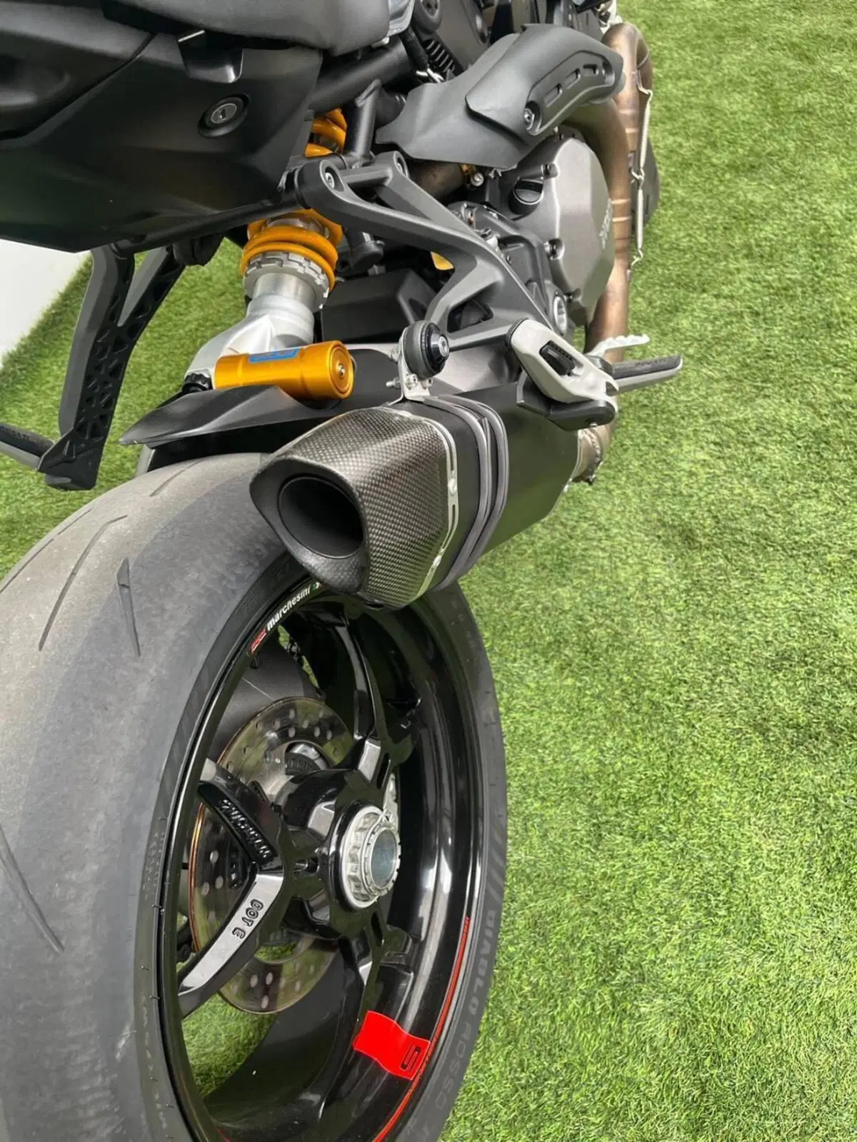 Ducati Monster 1200 S (2014 - 16) (9)