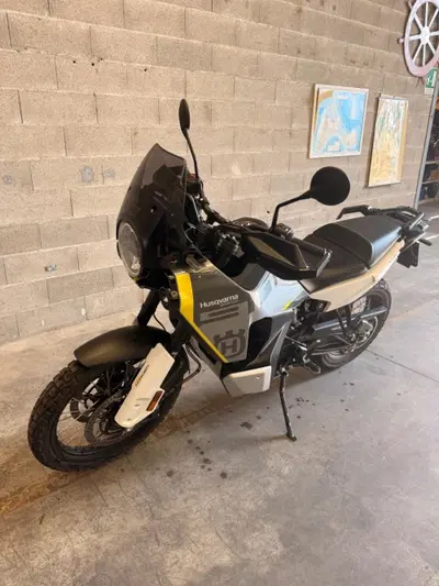 Husqvarna Norden 901 (2022 - 26) usata