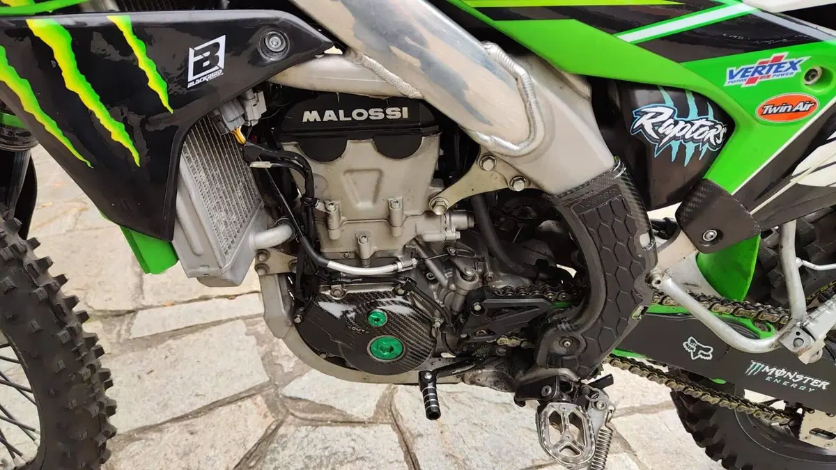 Kawasaki KX450F (2018) (6)