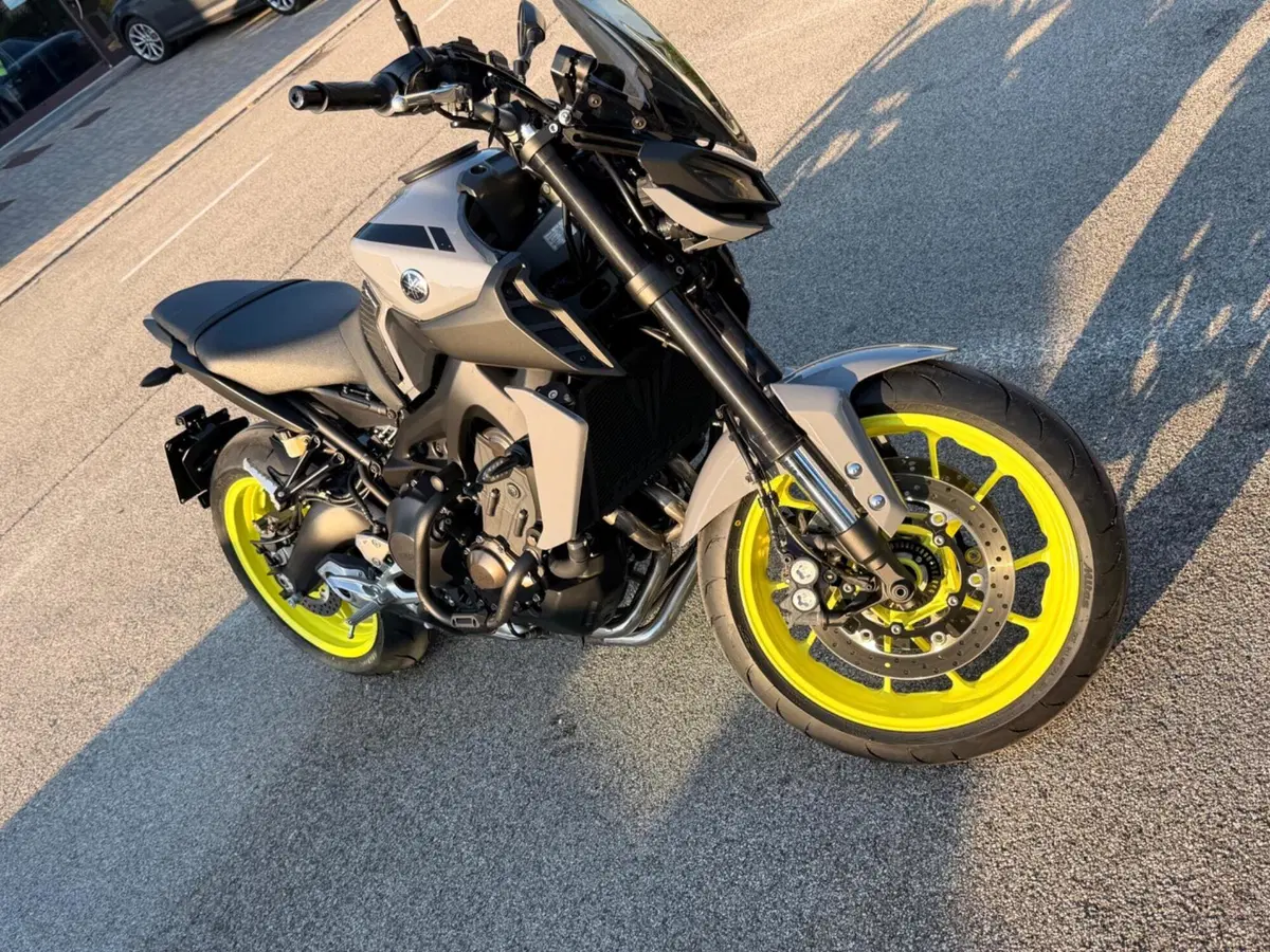 Yamaha MT-09 ABS (2016)