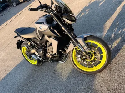 Yamaha MT-09 ABS (2016) usata