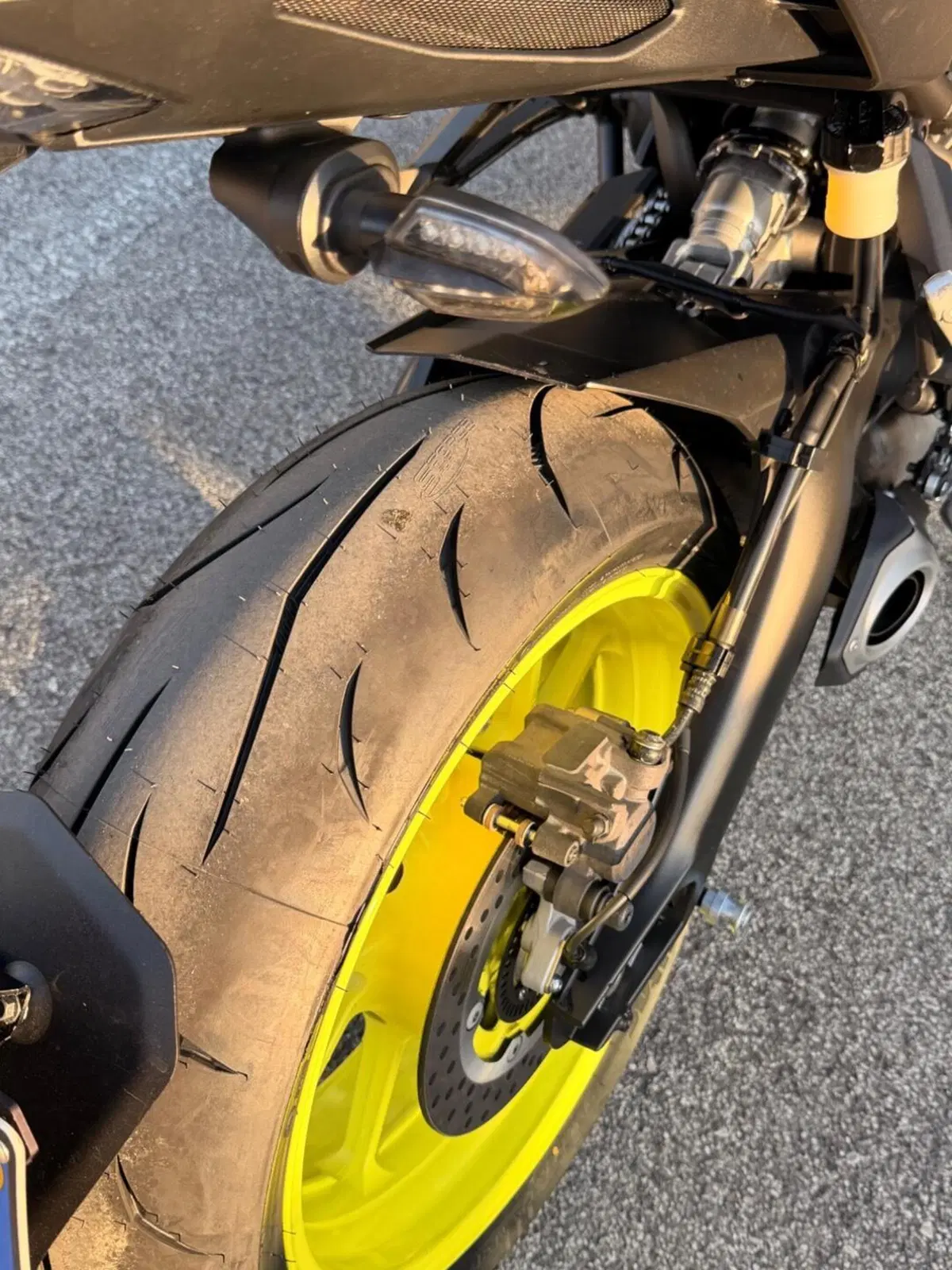 Yamaha MT-09 ABS (2016) (4)