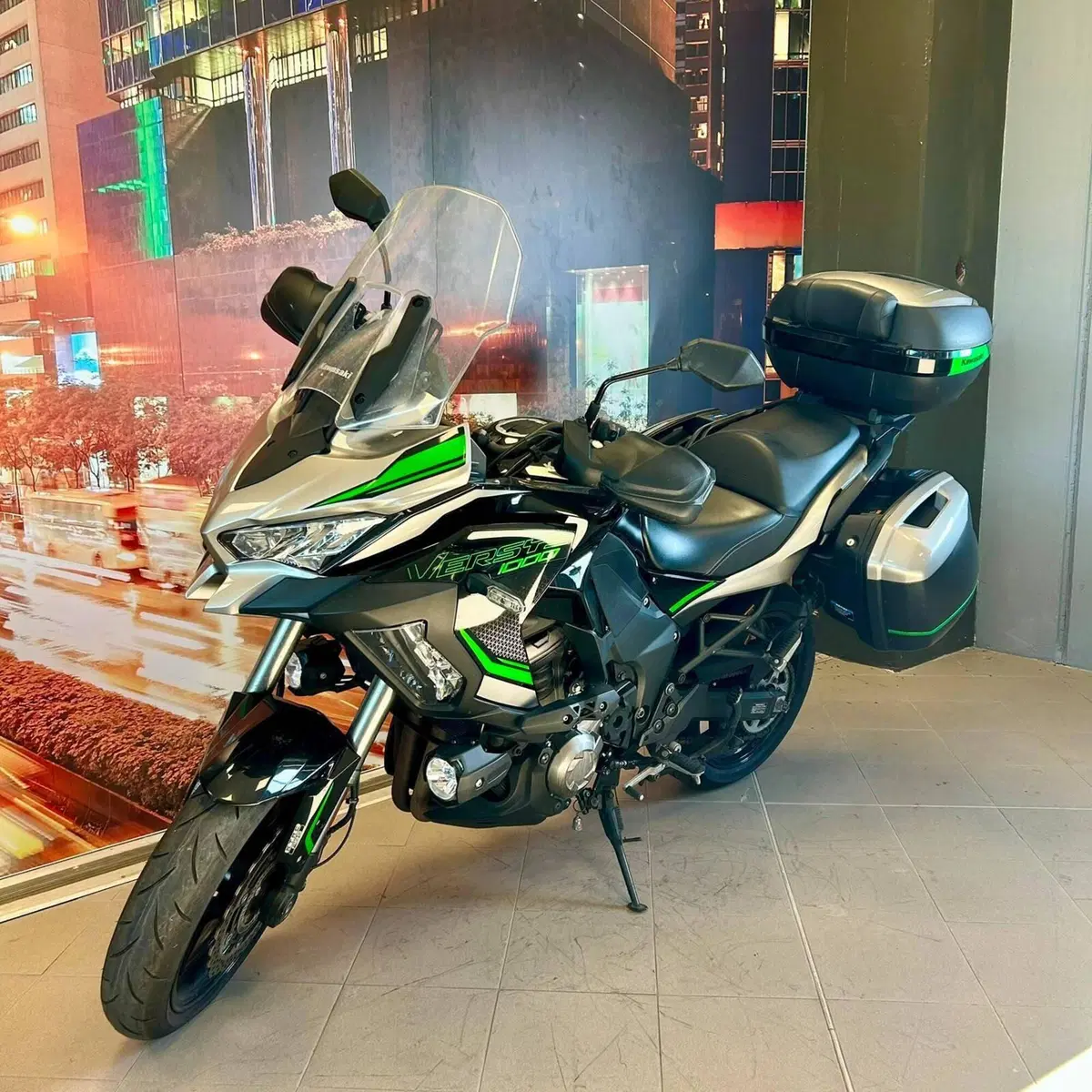 Kawasaki Versys 1000 S Grand Tourer (2022 - 24) (2)