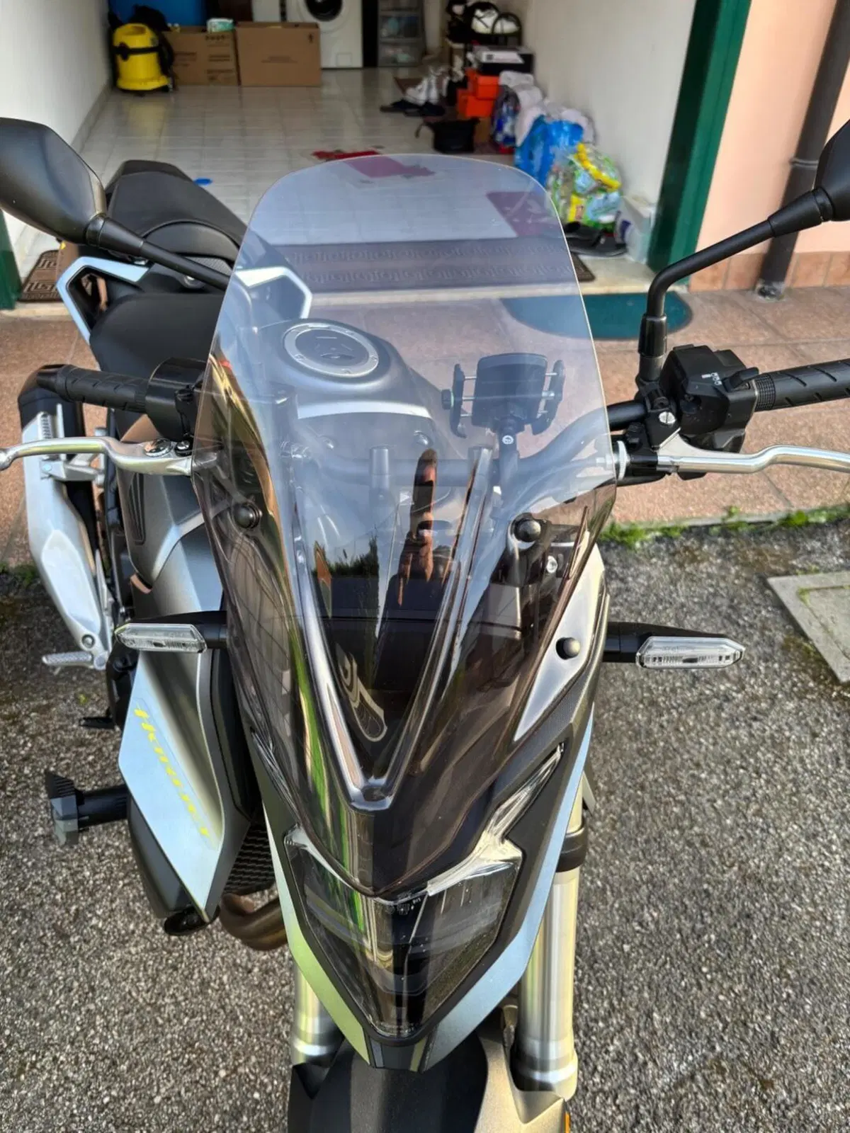 Honda CB 750 Hornet (2023 - 24) (3)