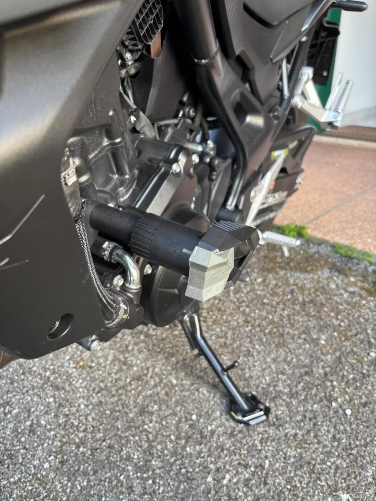 Honda CB 750 Hornet (2023 - 24) (4)