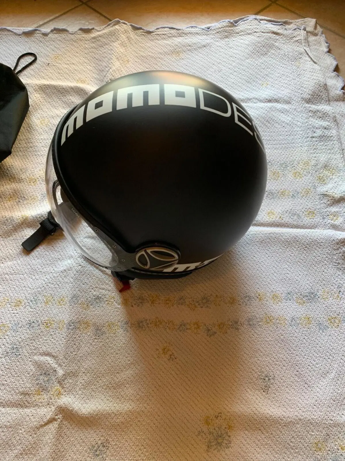 MOMO DESIGN FIGHTER – CASCO JET NERO OPACO / SCRIT