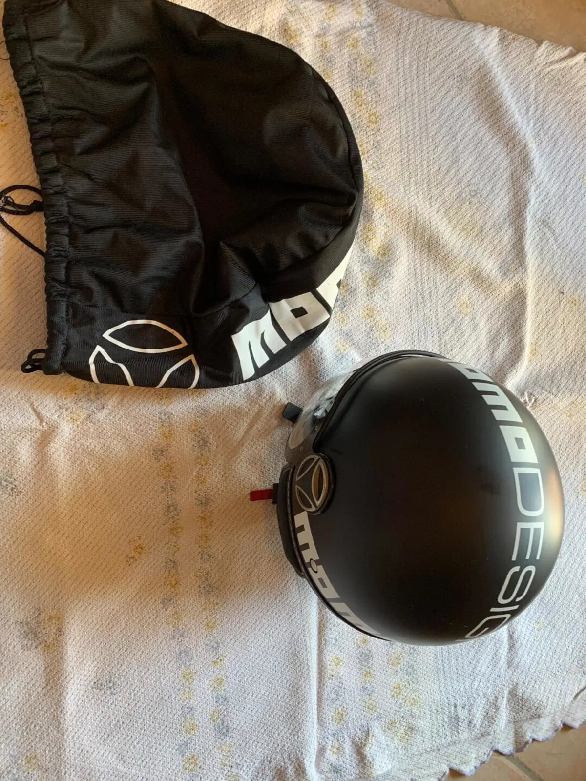 MOMO DESIGN FIGHTER – CASCO JET NERO OPACO / SCRIT (3)