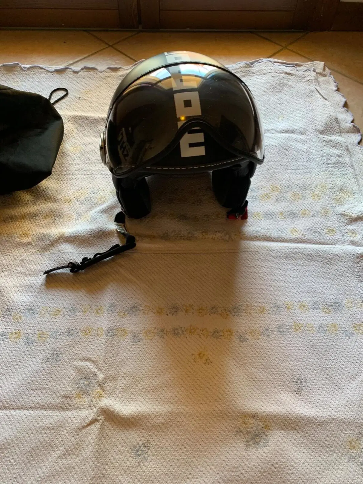 MOMO DESIGN FIGHTER – CASCO JET NERO OPACO / SCRIT (4)