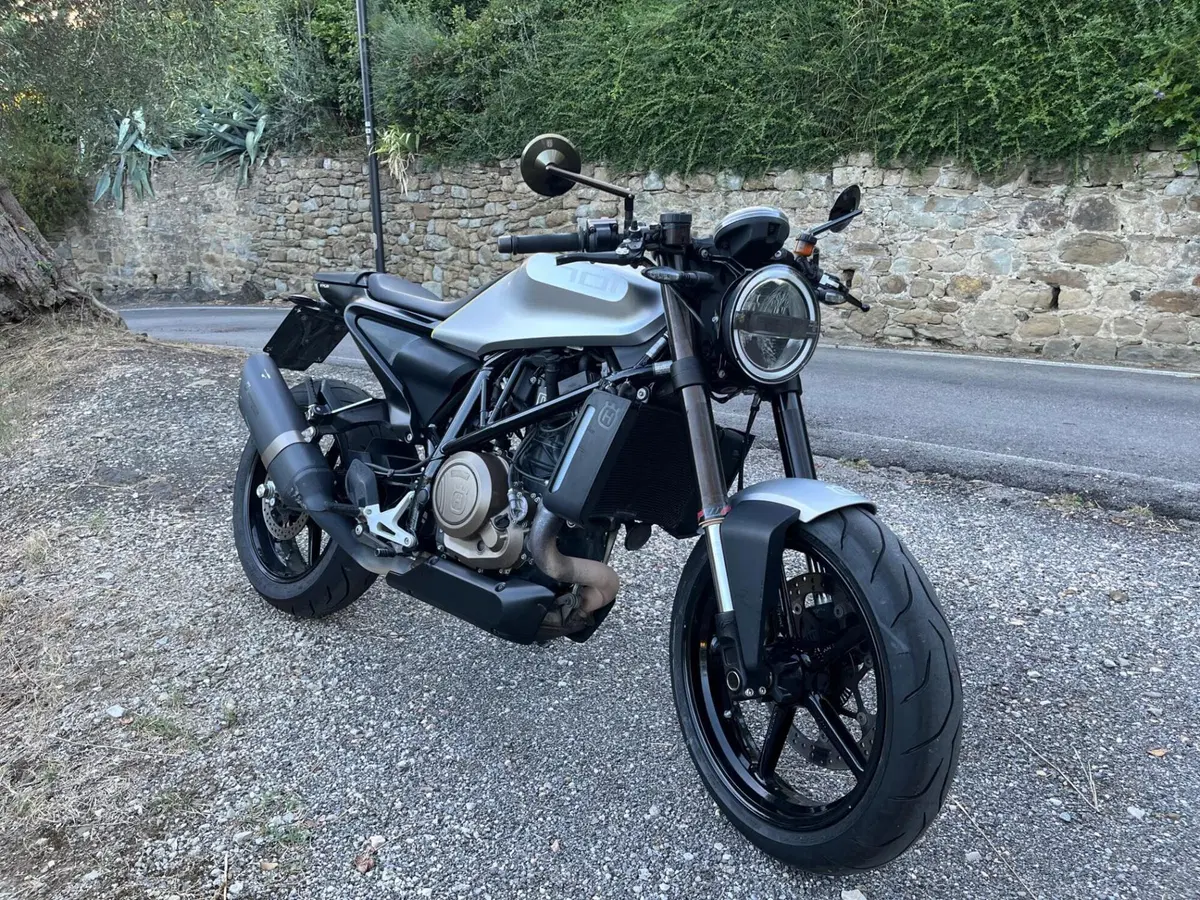 Husqvarna Vitpilen 701 (2018 - 19) (3)