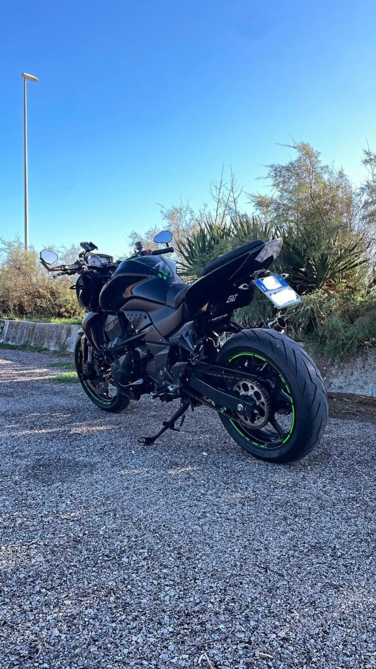 Kawasaki Z 750 (2007 - 14) (2)