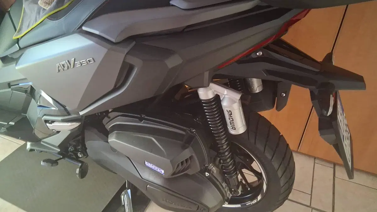 Honda ADV 350 (2022 - 24)