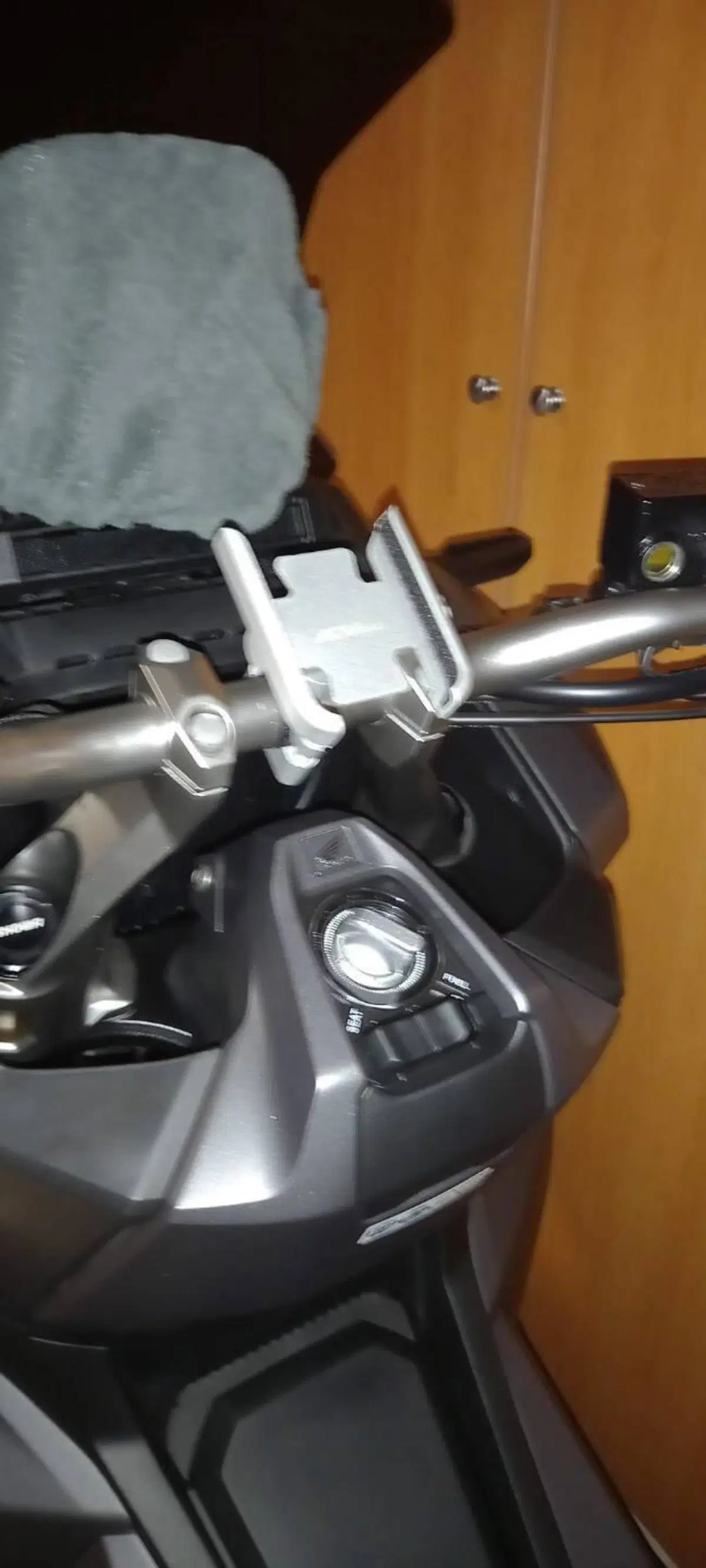 Honda ADV 350 (2022 - 24) (9)