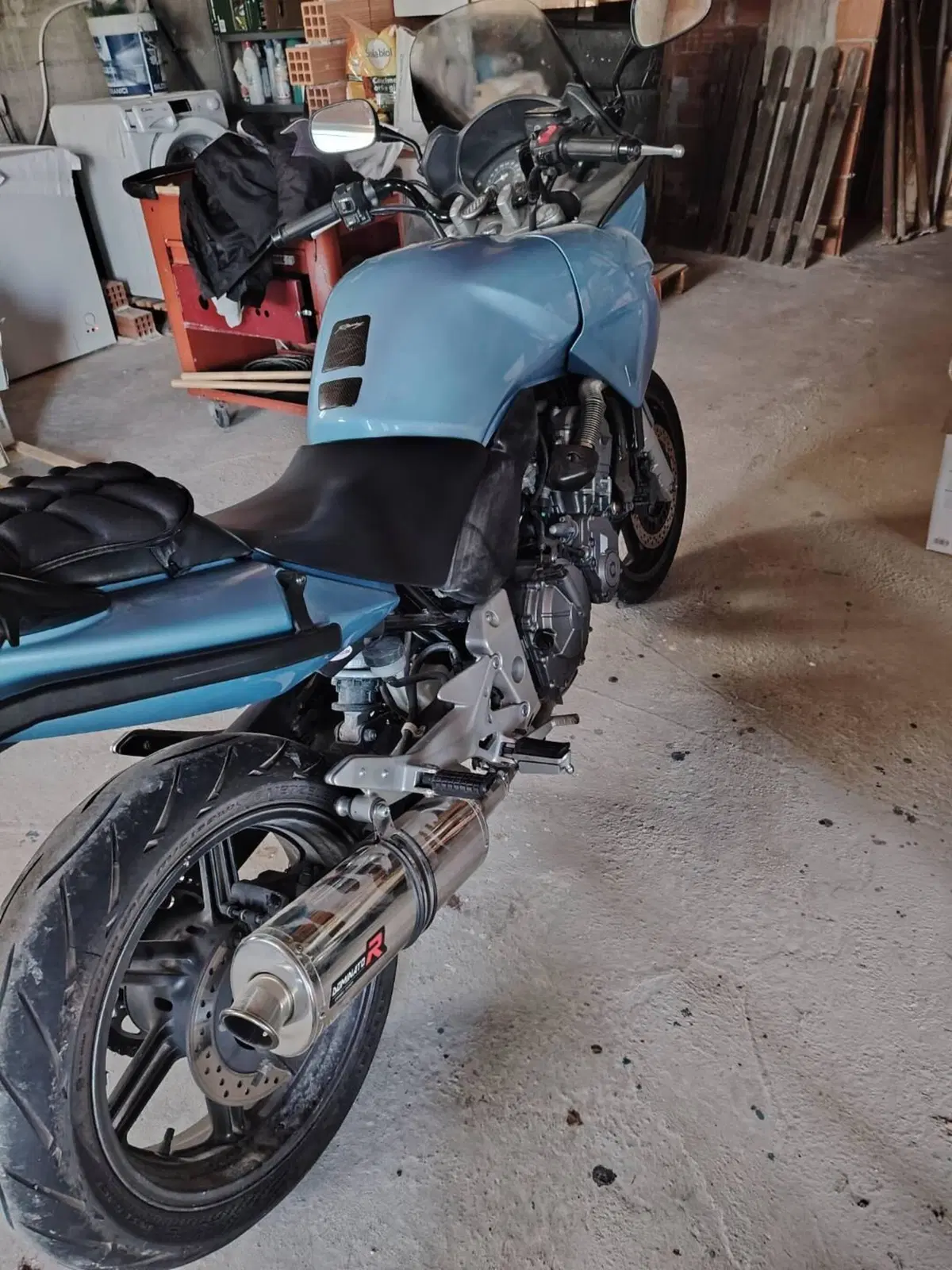 Honda CBF 600 (2004 - 06) (8)