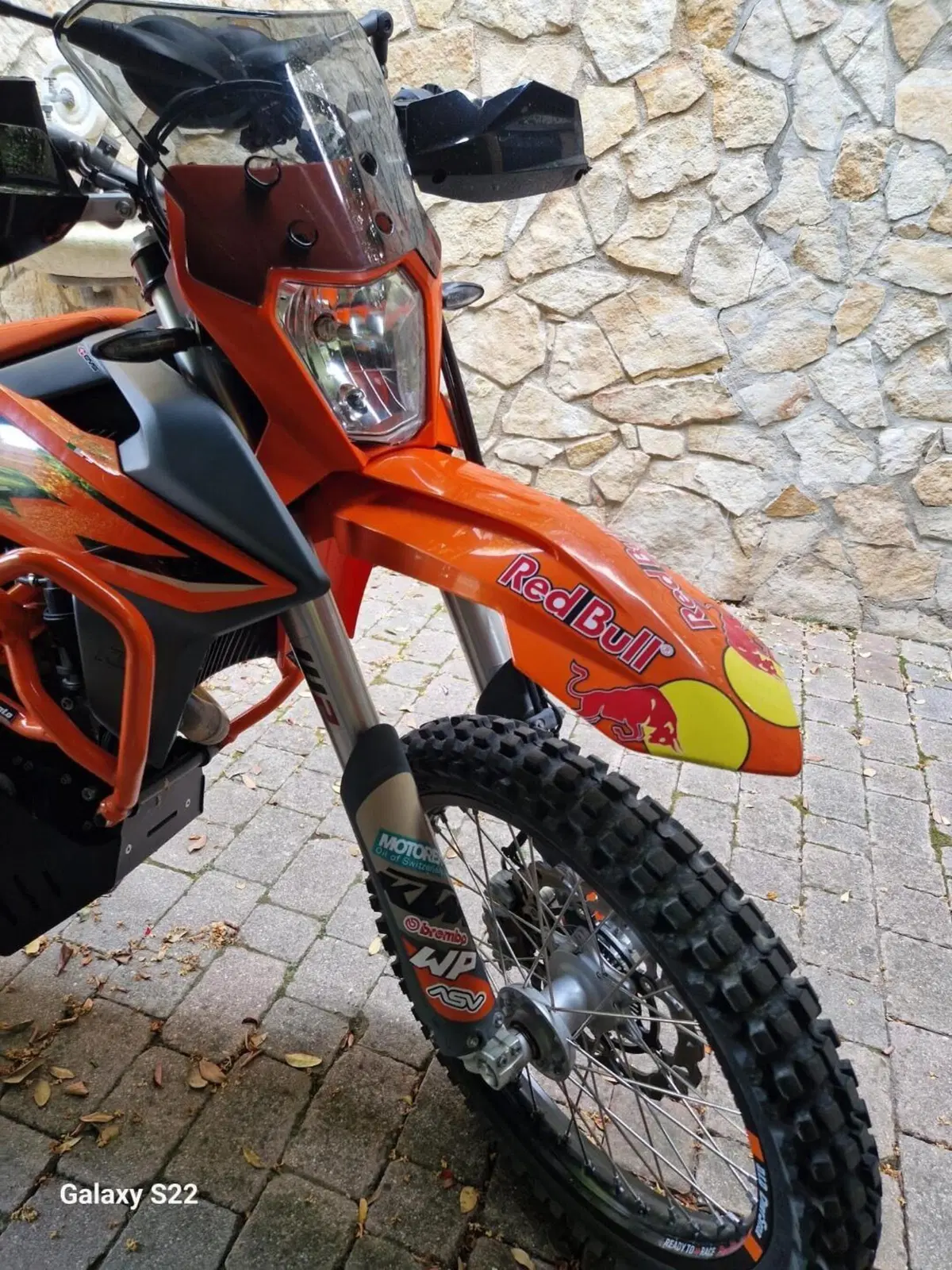 KTM 690 Enduro R (2022 - 25) (2)