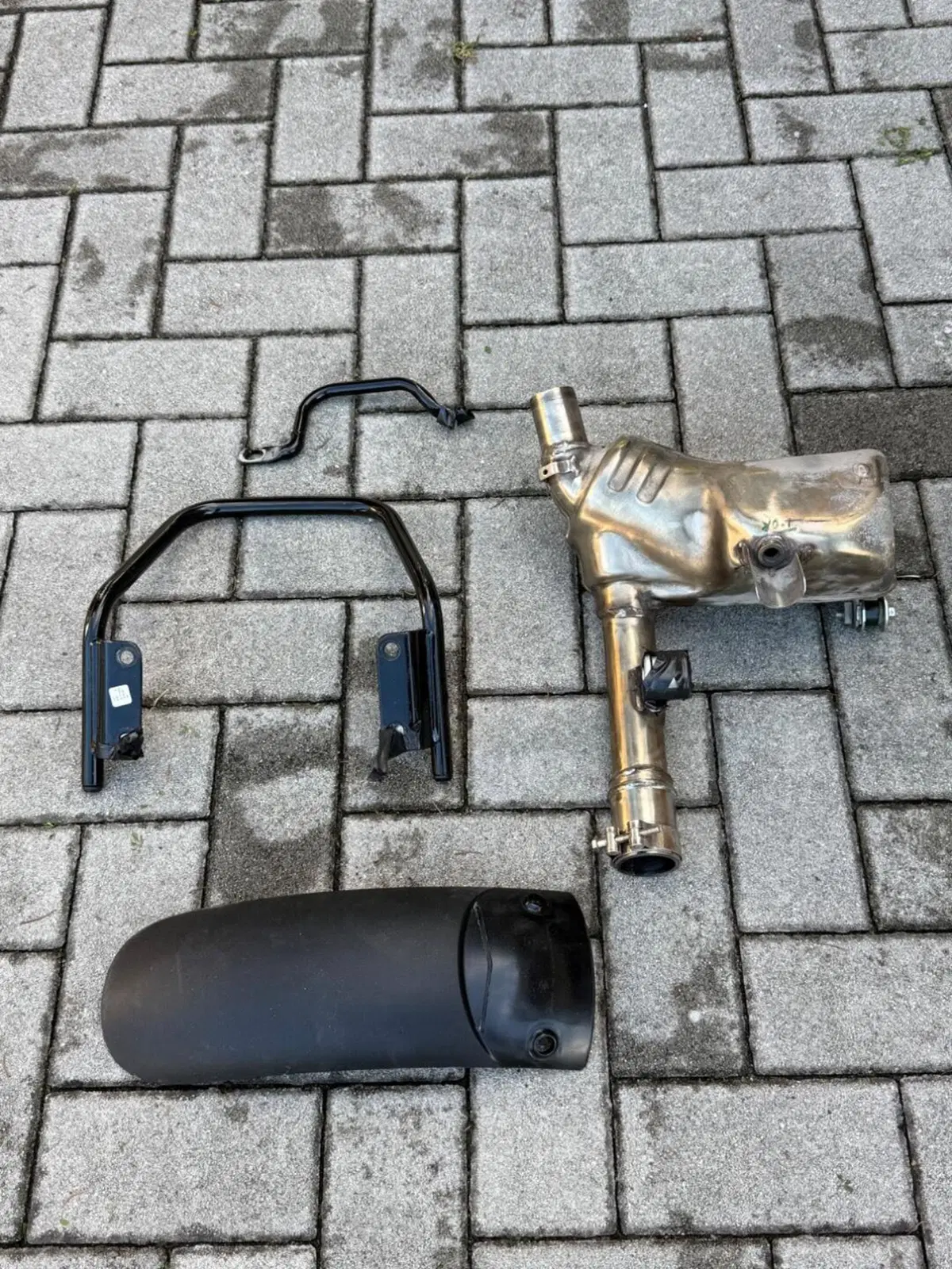 Royal Enfield Bear 650 (2025 - 26) (6)