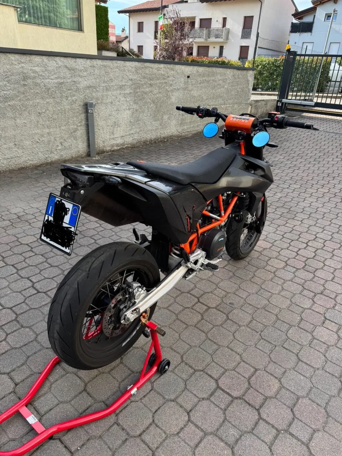 KTM 690 SMC R (2023 - 25)