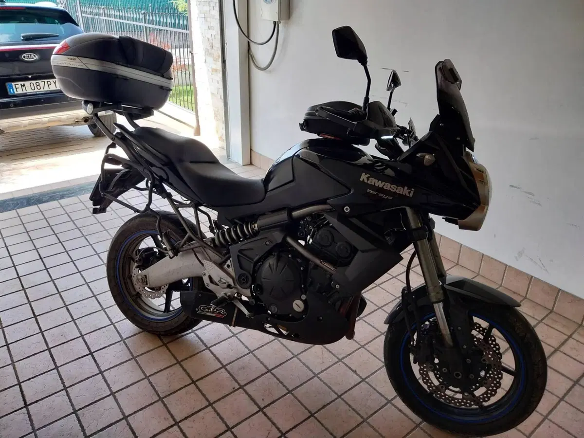 Kawasaki Versys 650 Tourer (2010 - 14) (11)