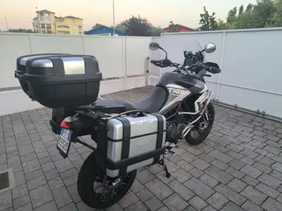 Triumph Tiger 900 Rally Aragón Edition (2023 - 24) usata