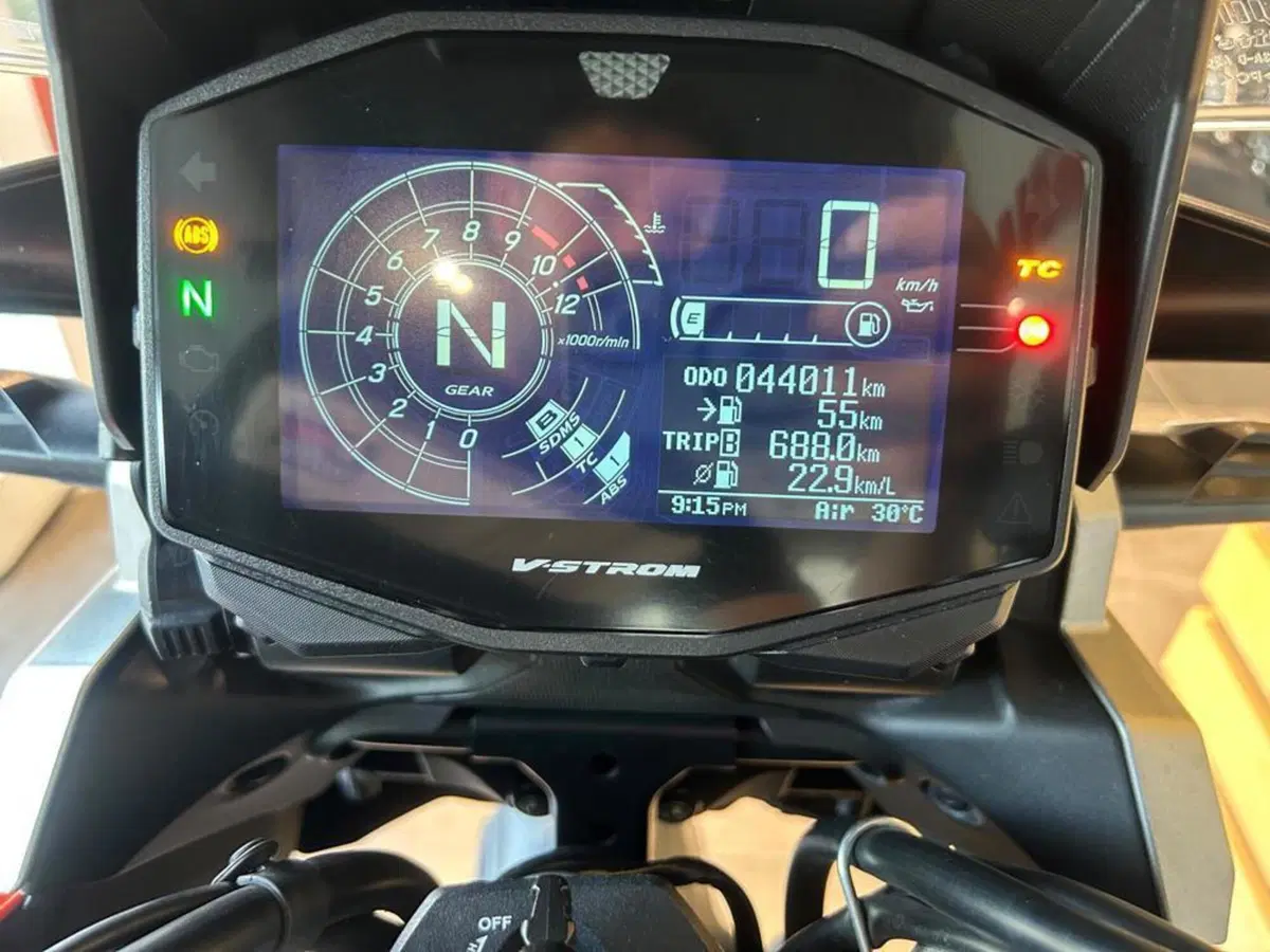 Suzuki V-Strom 1050XT (2020 - 23) (8)