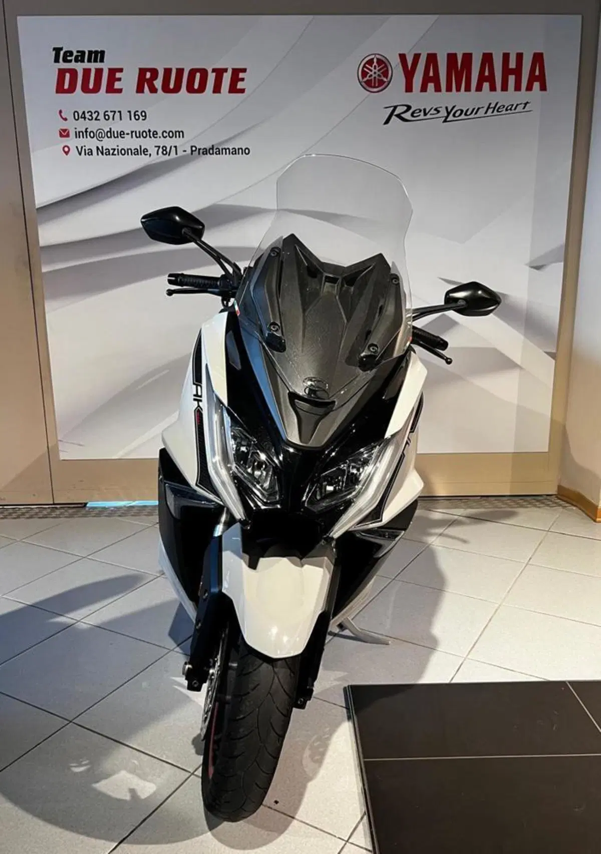 Kymco AK 550 ETS (2021 - 26) (5)